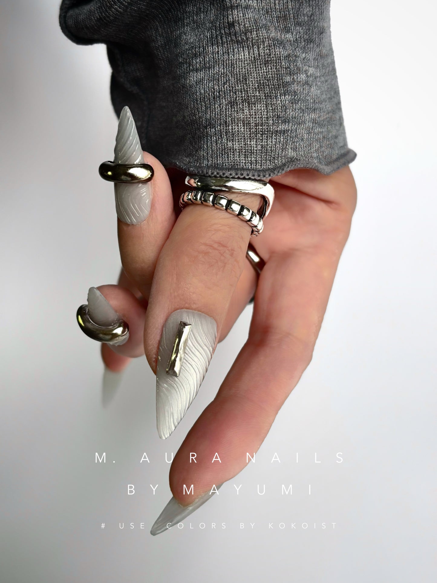 White Magnet & Ring