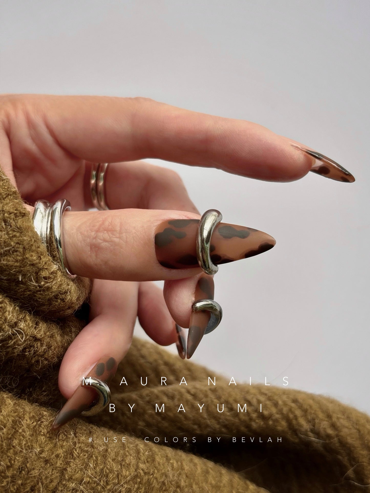 Tortoise Stud Accent