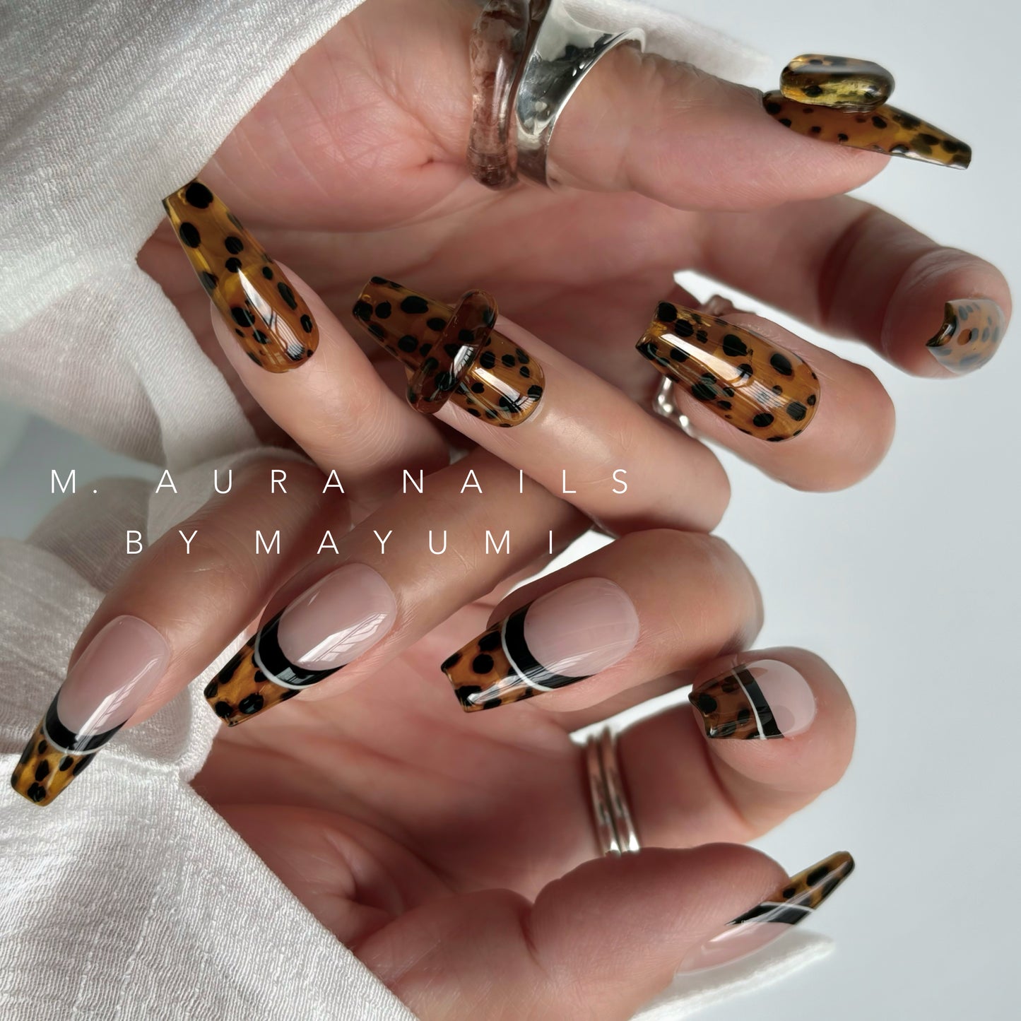 Amber Dot