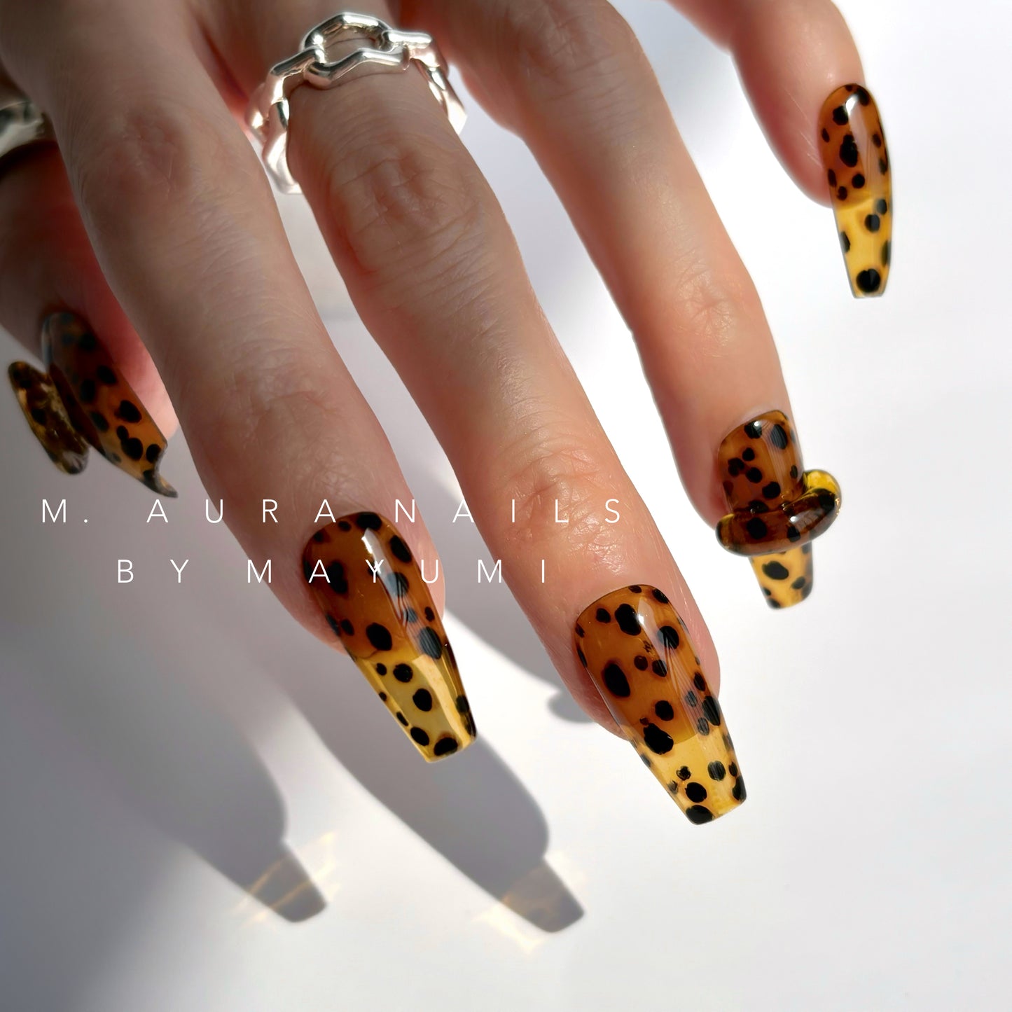 Amber Dot