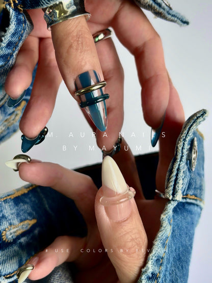 AURA Clear Stripe