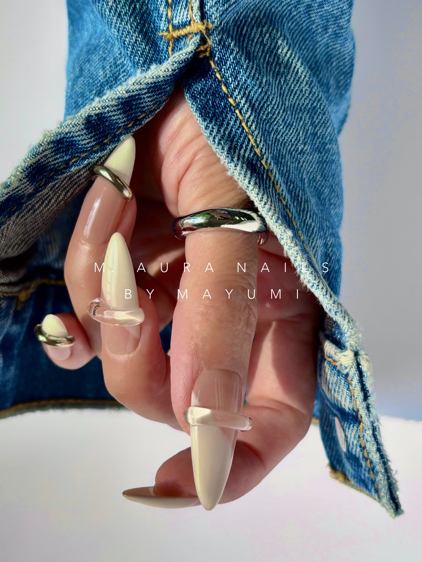 AURA Clear Stripe