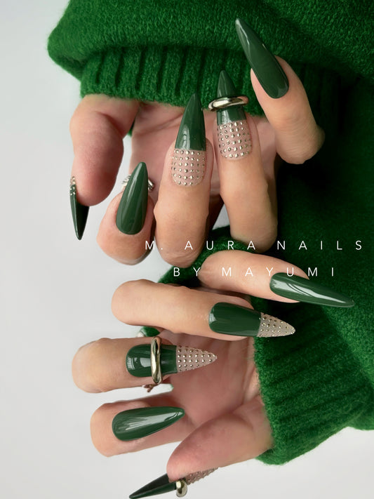 TUDDED GREEN