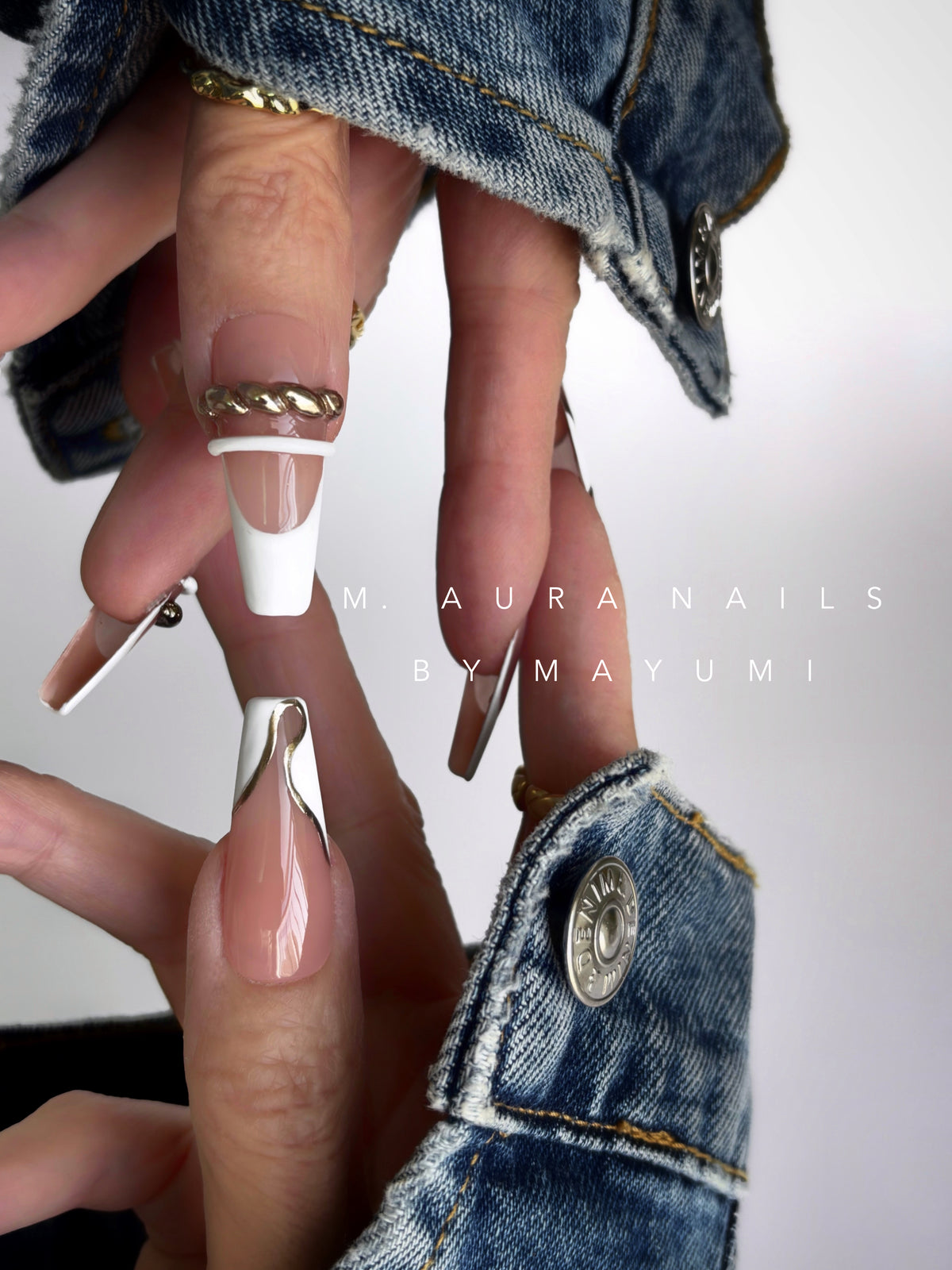 WHITE RING