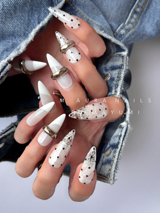 LACE DOT